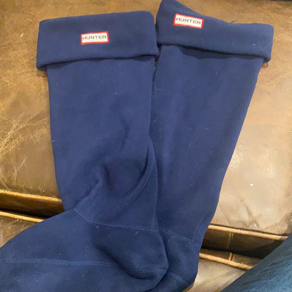 Hunter navy blue fleece INLET FOR BOOTS SIZE LARGE ONLY USED for ski vacation
